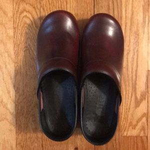 Dark Red Sanita Clogs size 37
